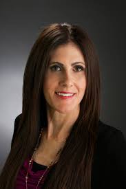 dr.-leigh-thompson dr.-leigh-thompson