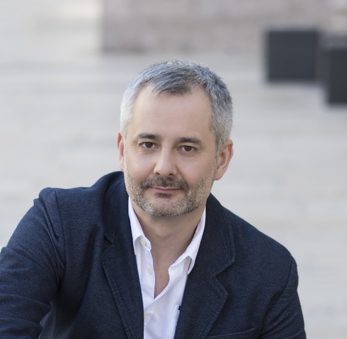 laszlo laszlo